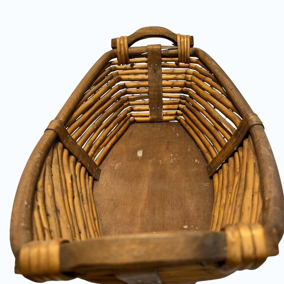 Vintage French Farmhouse Large Wicker Reed Harvest Basket With Handles 18" x 6.5 - Picture 3 of 9